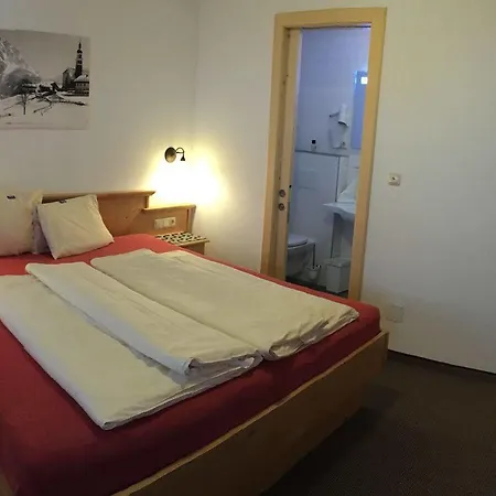 Alpenstern & Lermoos