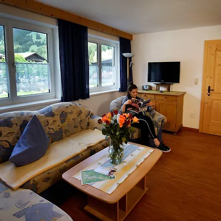 Alpenstern & Πανσιόν