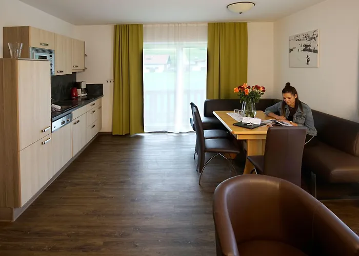 Alpenstern & Πανσιόν