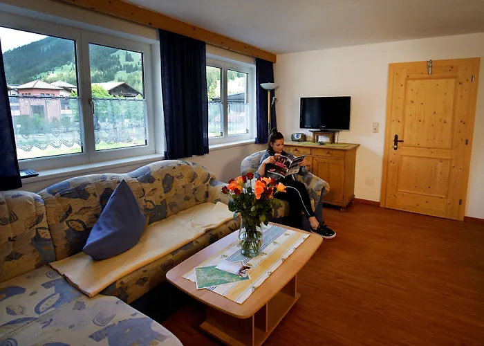 Alpenstern & Πανσιόν