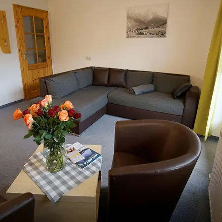 Gasthuis Alpenstern & 3*