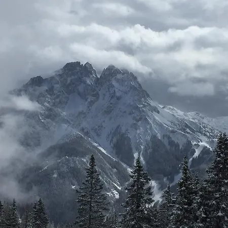 Pensjonat Alpenstern & Lermoos