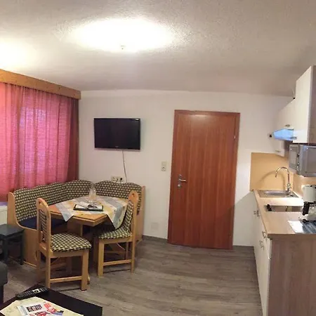 Alpenstern & Gasthuis Lermoos